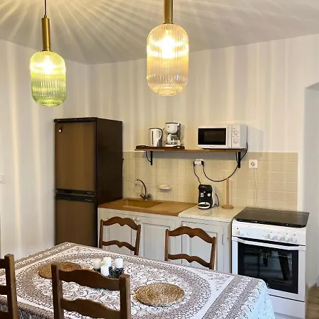 Housica & Co. Ucciani