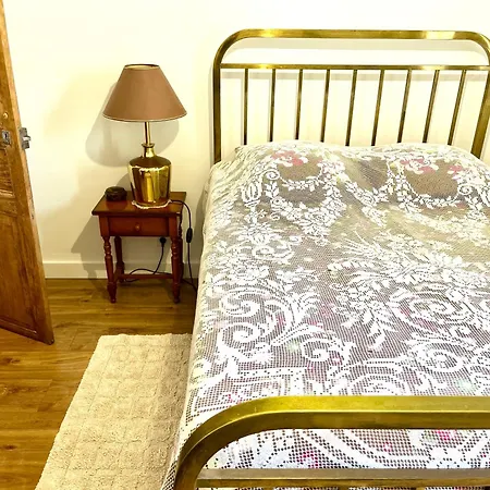 Housica & Co. * Ucciani