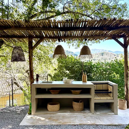 Housica & Co. Appartement Ucciani
