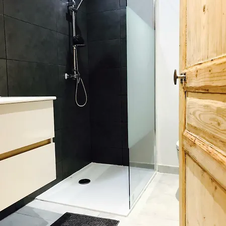 Lägenhet Housica & Co.