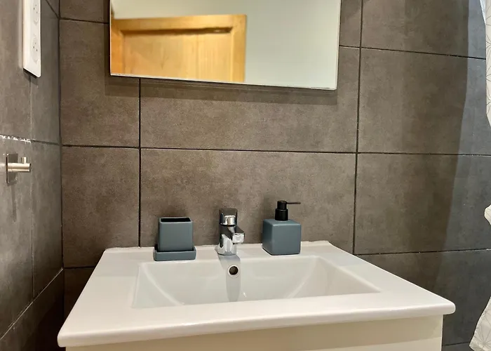 Housica & Co. Ucciani